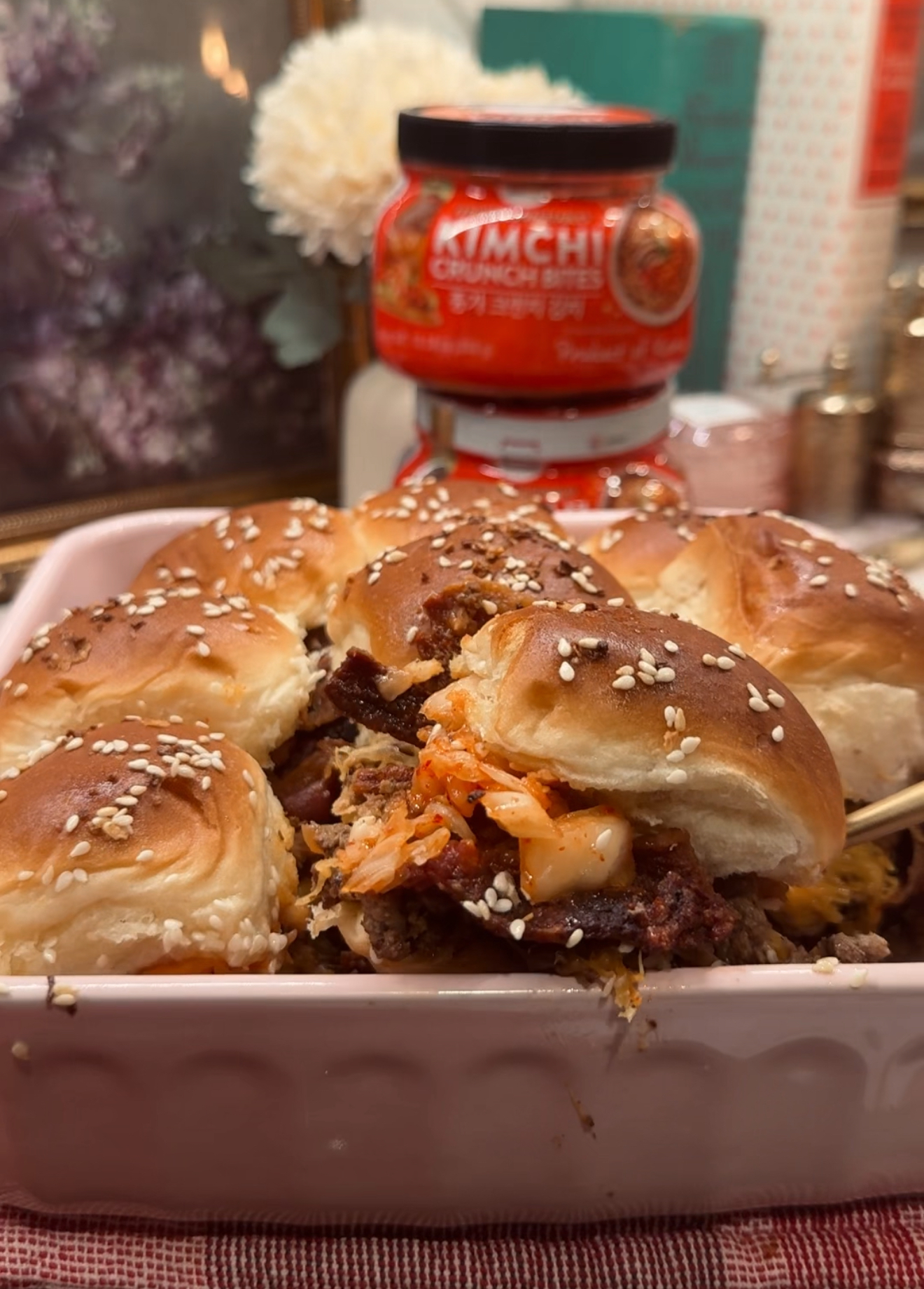 Bacon Cheeseburger Sliders with a Crunch (and a Kick!) - KBees Recipes