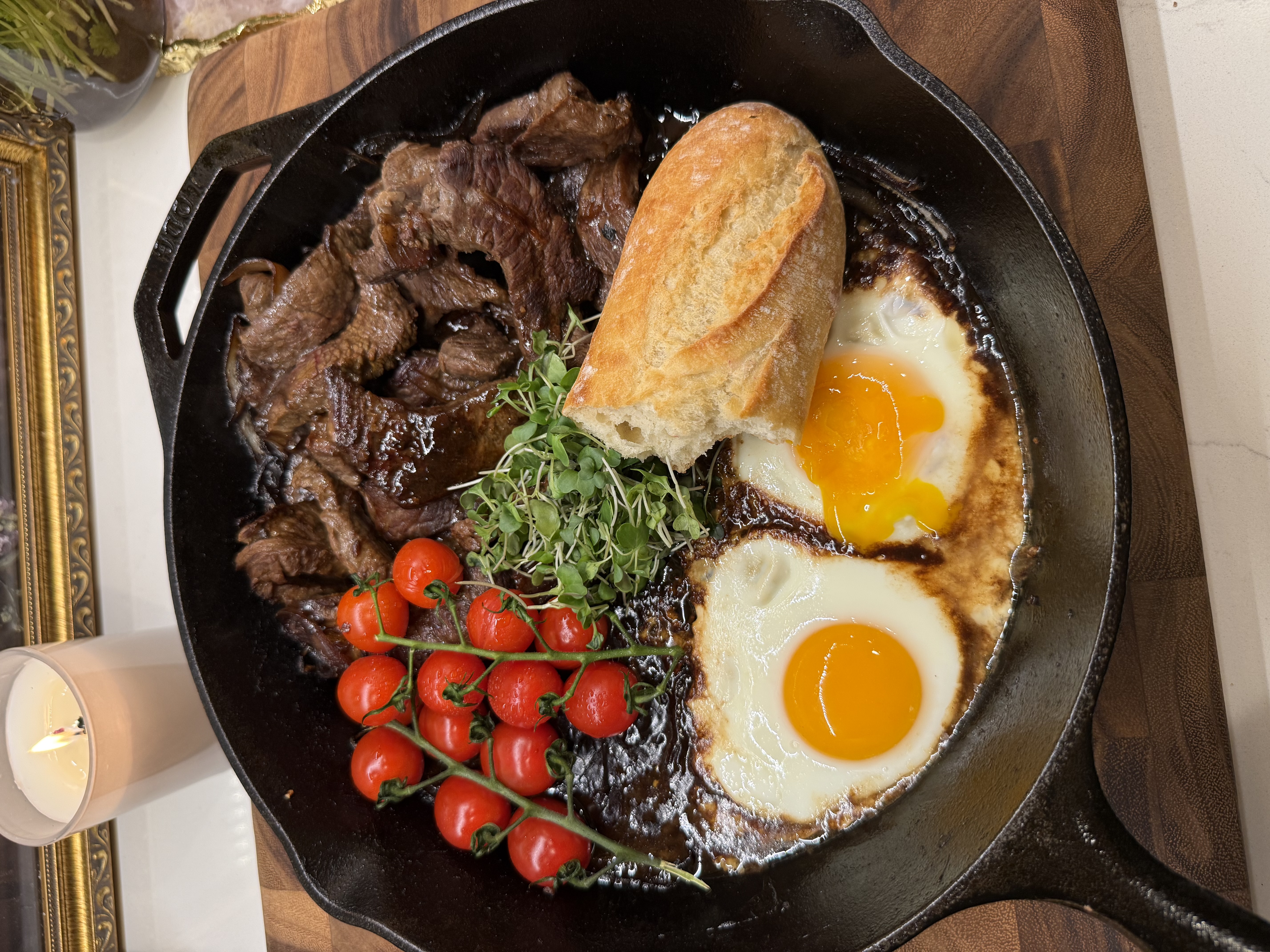 Vietnamese Bò Né steak and eggs