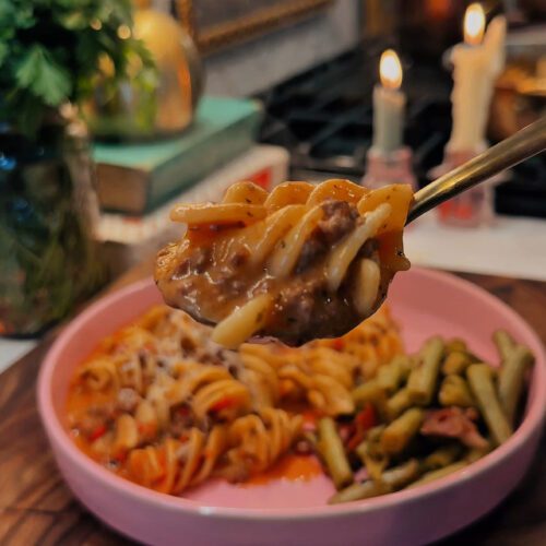 Saucy One-Pot Tomato & Beef Pasta