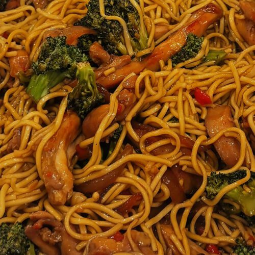 Chicken Chow Mein Stir Fry